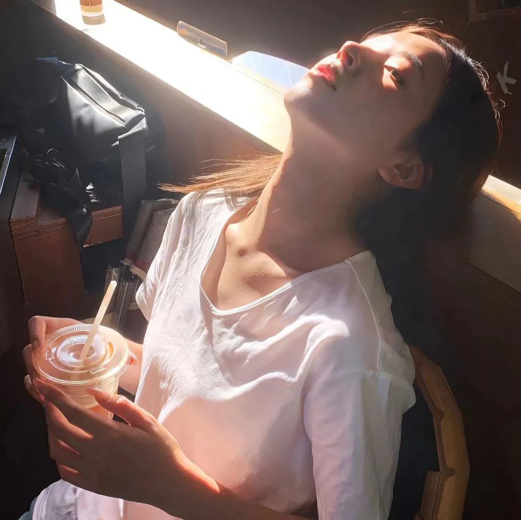 拜托小姐国语
